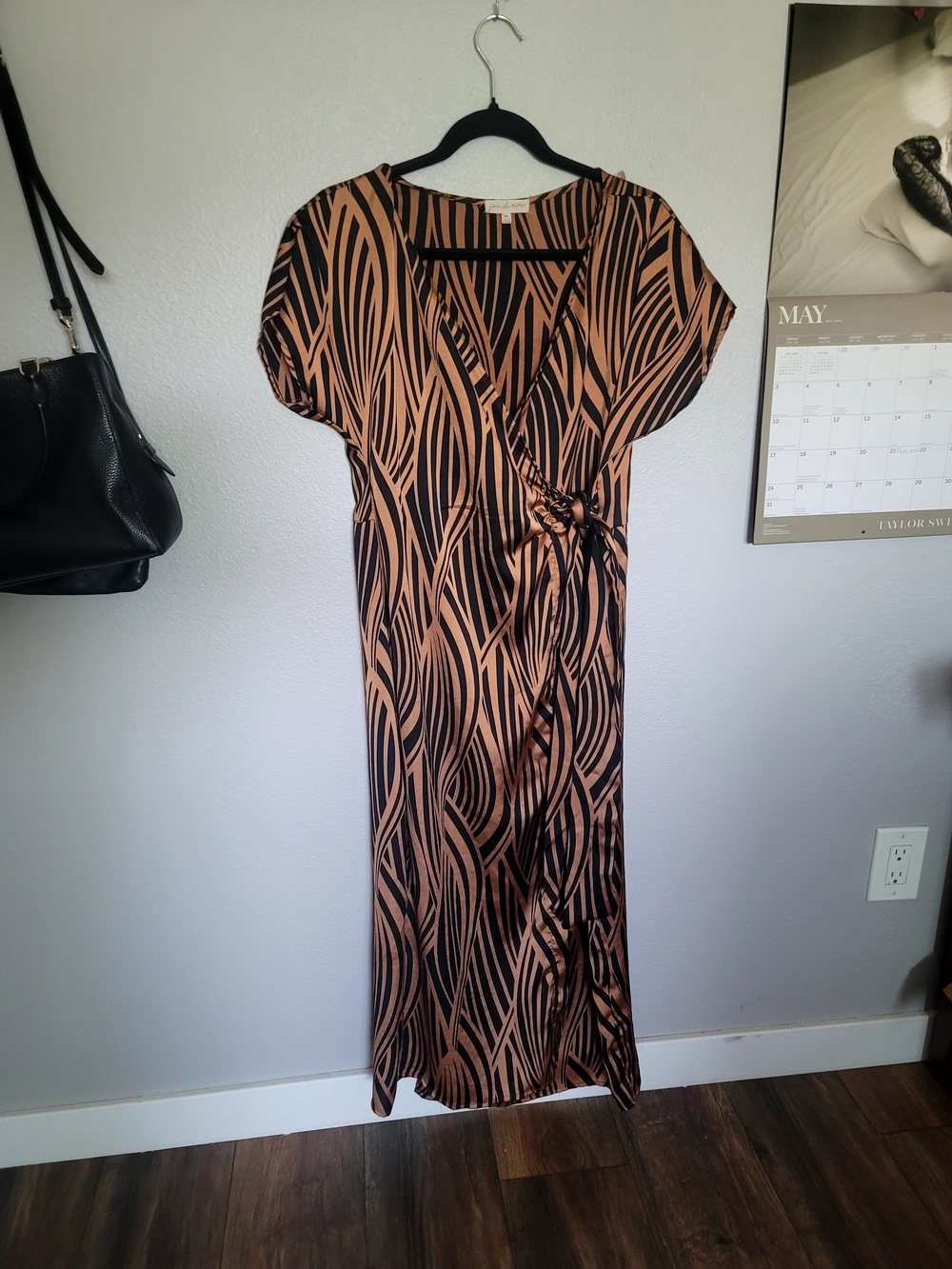 Black & Tan Abstract Wrap Midi Dress